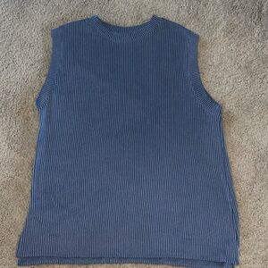 Tres Bien Sweater Tank